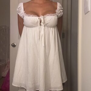 Elegant White Lace Trim Dress